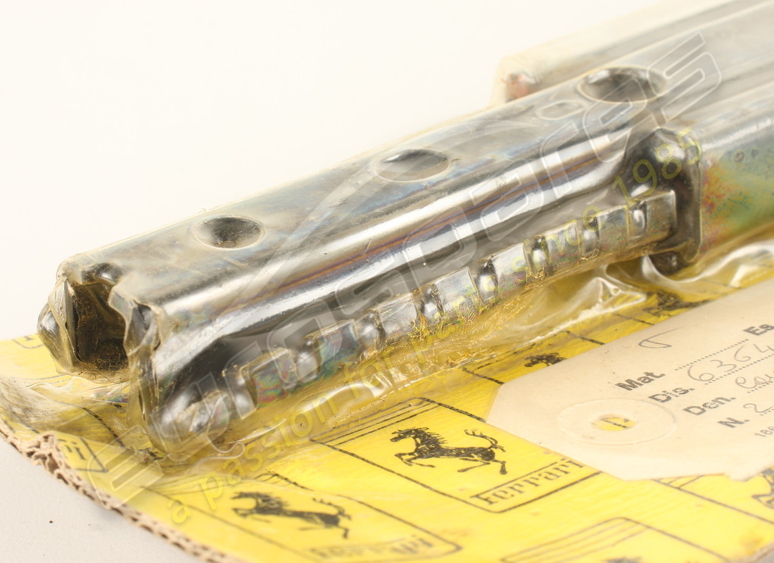 nuovo ferrari gruppo guida dx. numero parte 63649200 (5)