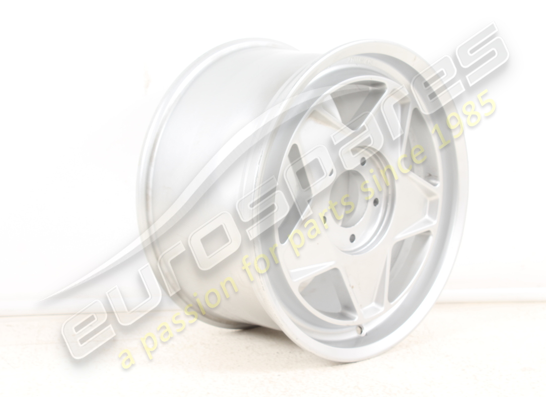 cerchio pneumatico anteriore ferrari usato 210/415. numero parte 123164 (2)