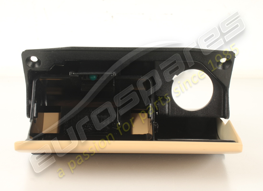 nuovo (altro) maserati posacenere posteriore, beige. numero parte 981307830 (6)