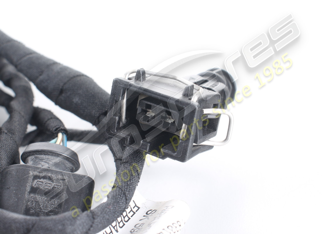 NUOVO FERRARI CAVO PARAURTI CON PARCHEGGIO SE. NUMERO PARTE 217830 (3) nuovo ferrari cavo paraurti con parcheggio se. numero parte 217830 (3)