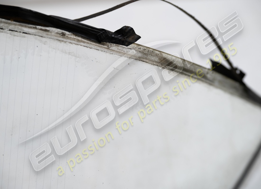 ferrari lunotto posteriore usato. numero parte 61896400 (5)