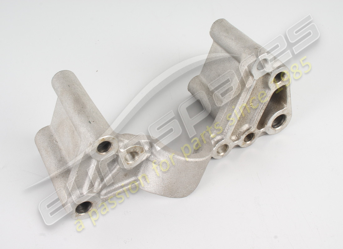 nuovo supporto ferrari. numero parte 153360 (1)