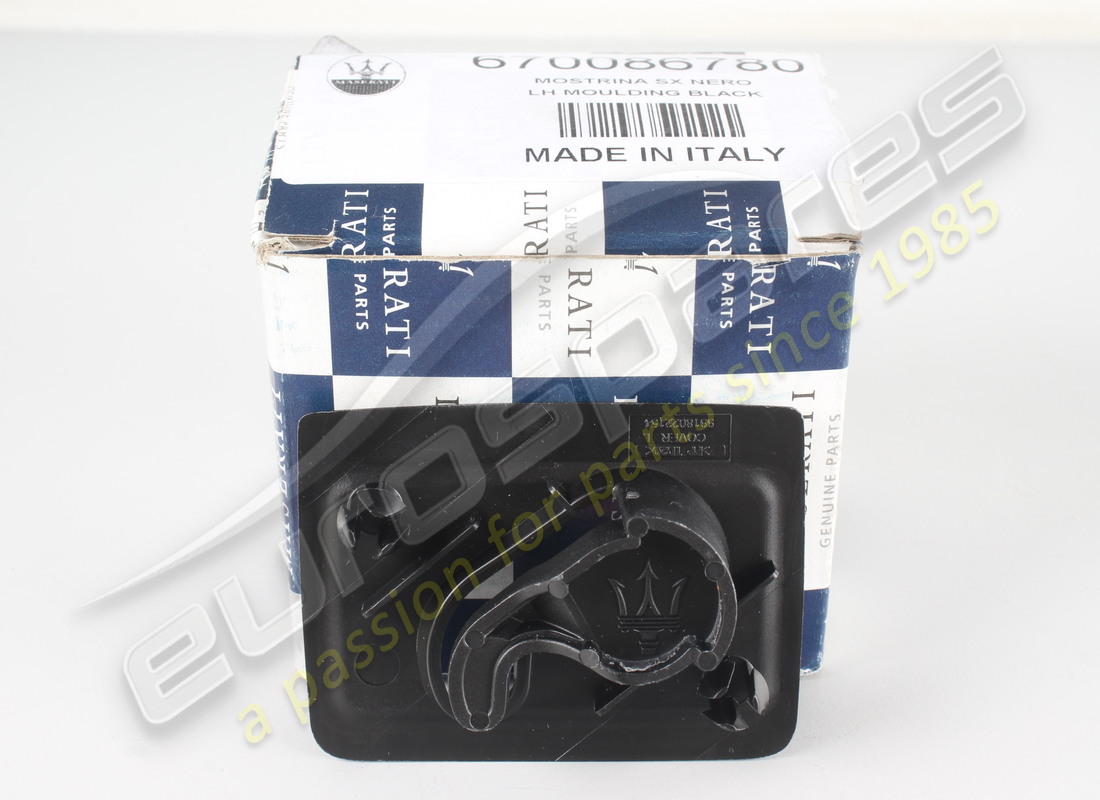nuovo maserati modanatura sx nera. numero parte 670086780 (5)