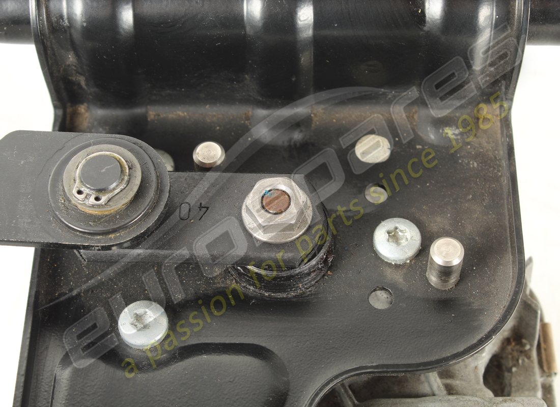 MOTORE TERGICRISTALLO LAMBORGHINI USATO CON NUMERO PARTE 472955023D (5) motore tergicristallo lamborghini usato con numero parte 472955023d (5)