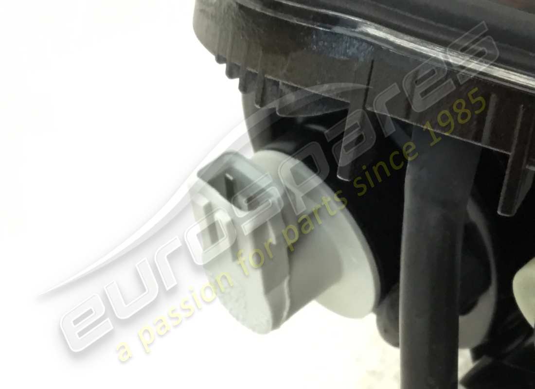 nuova ferrari lampada sinistra nera 1250 pai. numero parte 72108971 (7)