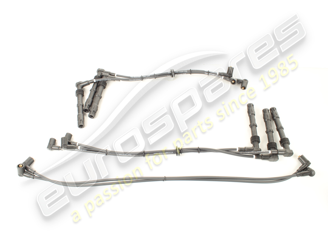 NUOVO (ALTRO) Maserati SET CAVI HT . NUMERO PARTE MHT006 (1)