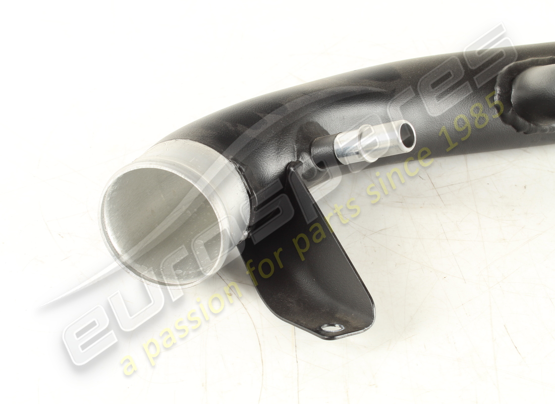 tubo destro usato ferrari dall'intercooler a. numero parte 761298 (2)