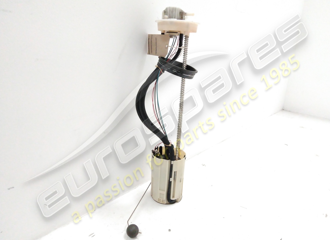 usato ferrari pompa carburante completa sx e meccanismo indicatore leva carburante. numero parte 239815 (2)