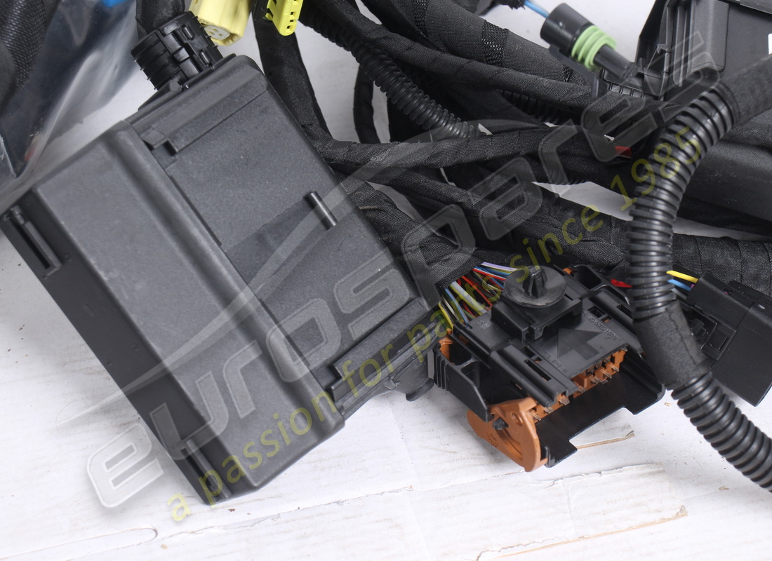 nuovo cavo vano motore ferrari. numero parte 260961 (3)