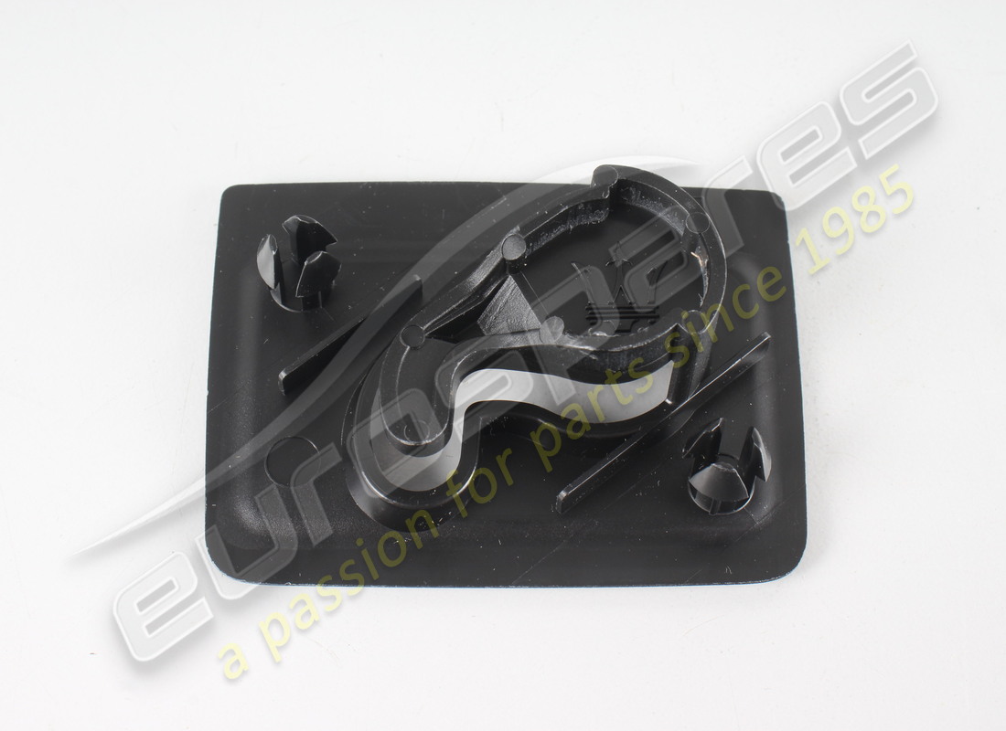 nuovo maserati modanatura sx nera. numero parte 670086780 (4)