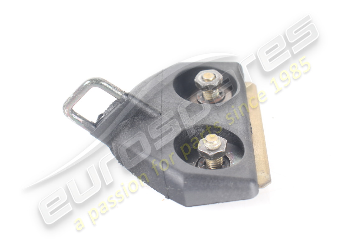 ATTACCO FERRARI USATO. NUMERO PARTE 63884200 (4) attacco ferrari usato. numero parte 63884200 (4)