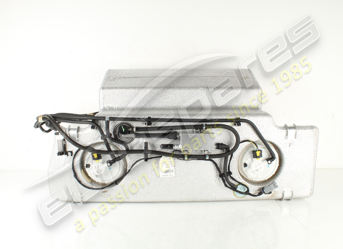 nuovo ferrari serbatoio carburante. numero parte 191486 (2)