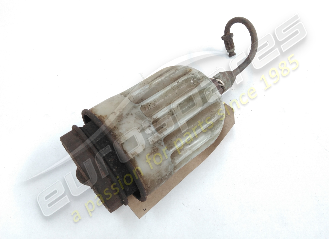 USATO Maserati CORPO SERBATOIO OLIO FRENI . NUMERO PARTE 107FC58712 (1)