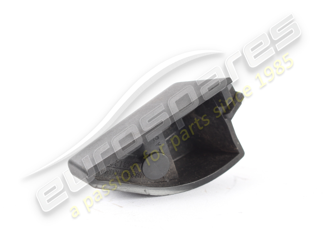 USATO FERRARI ANGOLO INTERNO PORTA SINISTRA TRIANGOLARE NUMERO PARTE 84312200 (1) usato ferrari angolo interno porta sinistra triangolare numero parte 84312200 (1)