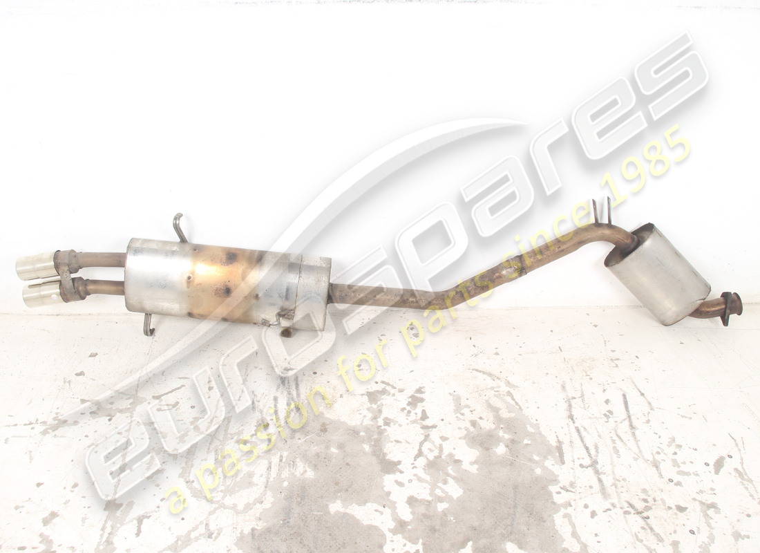 maserati silenziatore posteriore sx usato. numero parte 379005109 (4)