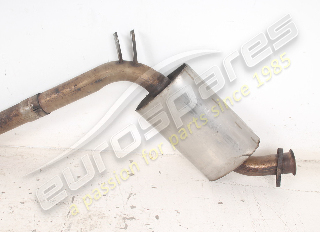 maserati silenziatore posteriore sx usato. numero parte 379005109 (6)