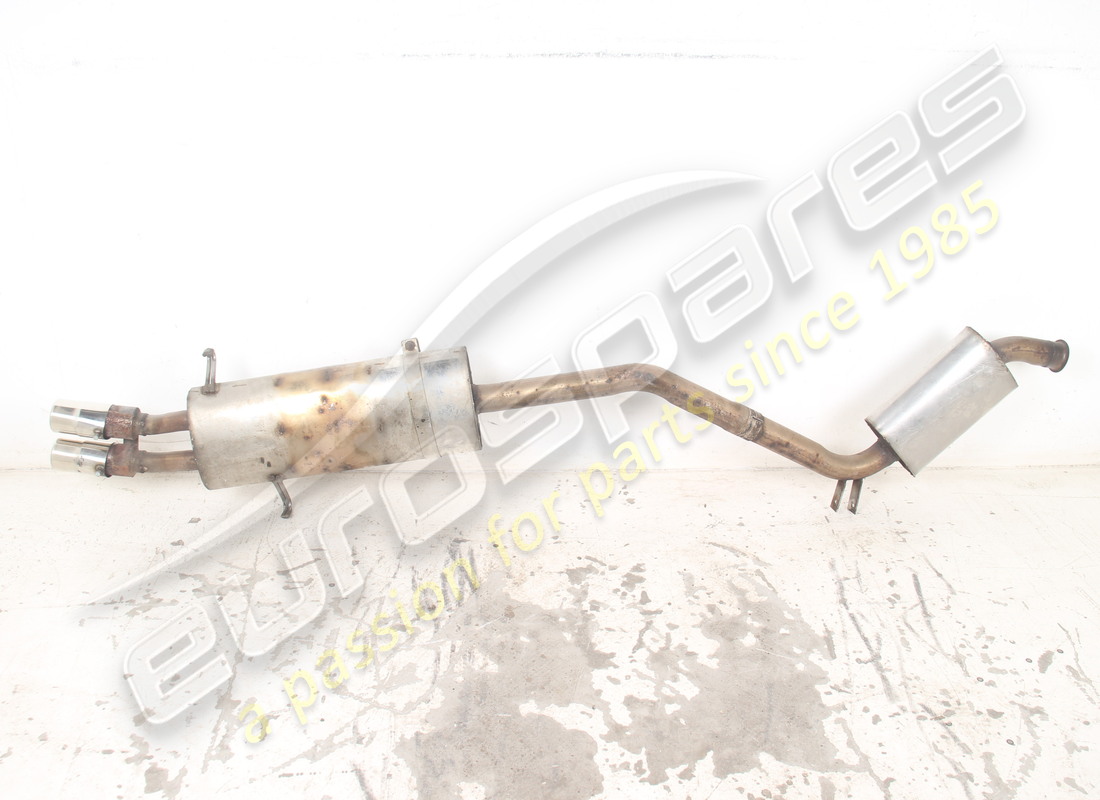 Maserati SILENZIATORE POSTERIORE SX USATO. NUMERO PARTE 379005109 (1)