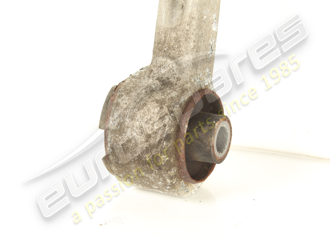 usato maserati leva superiore sospensione anteriore destra. numero parte 670004186 (3)