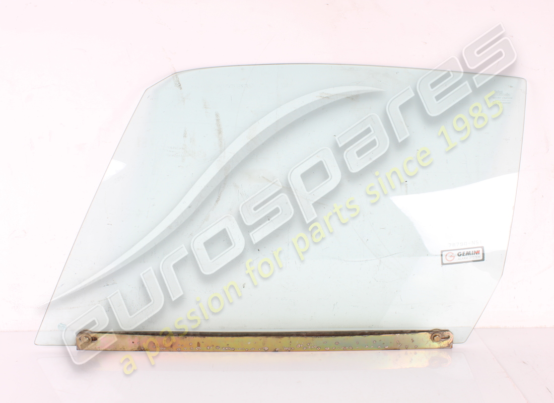 USATO Ferrari VETRO PORTA SX GTS . NUMERO PARTE 60162508 (1)
