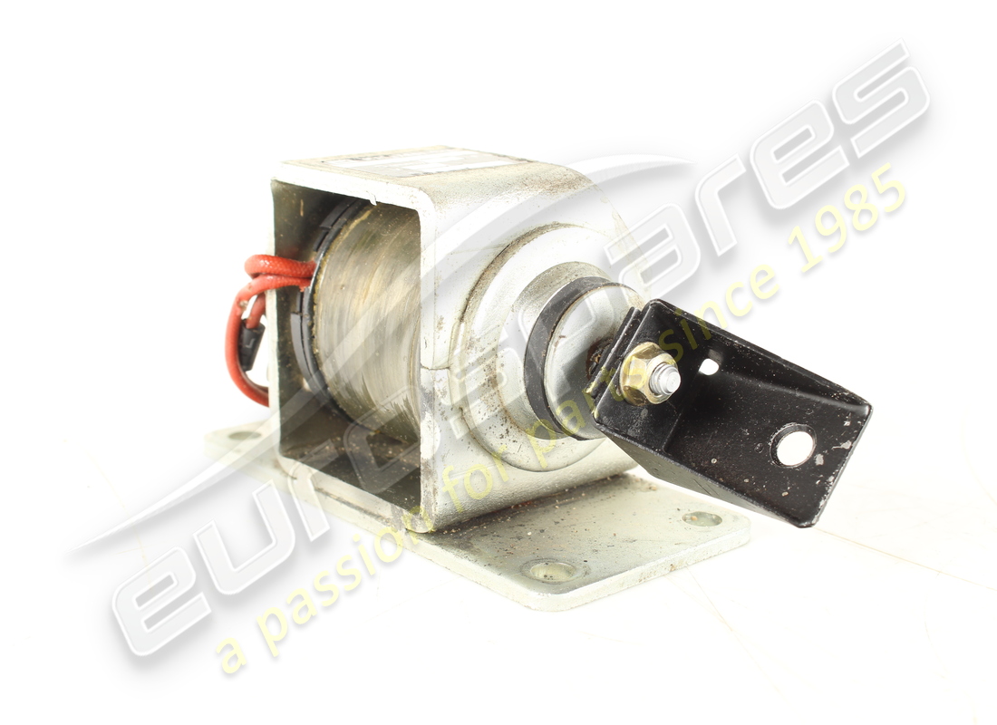 USED FERRARI BONNET OPENING SOLENOID. PART NUMBER 2578040600 (3) used ferrari bonnet opening solenoid. part number 2578040600 (3)