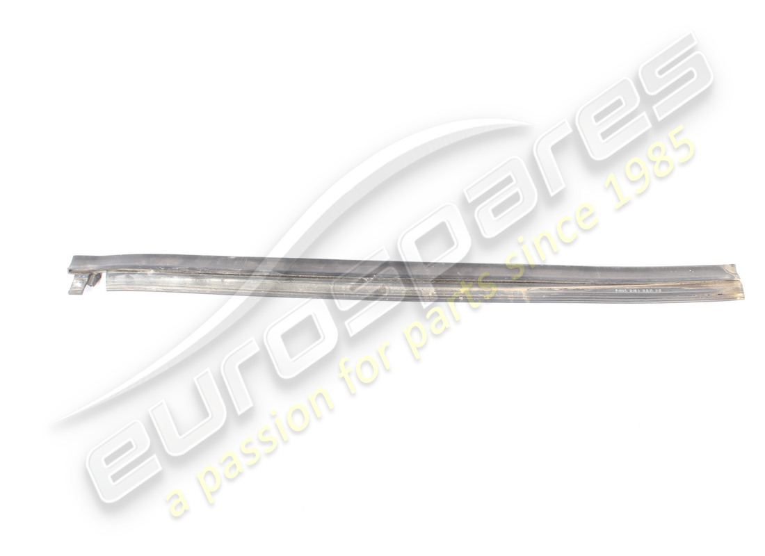 usata ferrari guarnizione dx per porta. numero parte 65164400 (1)
