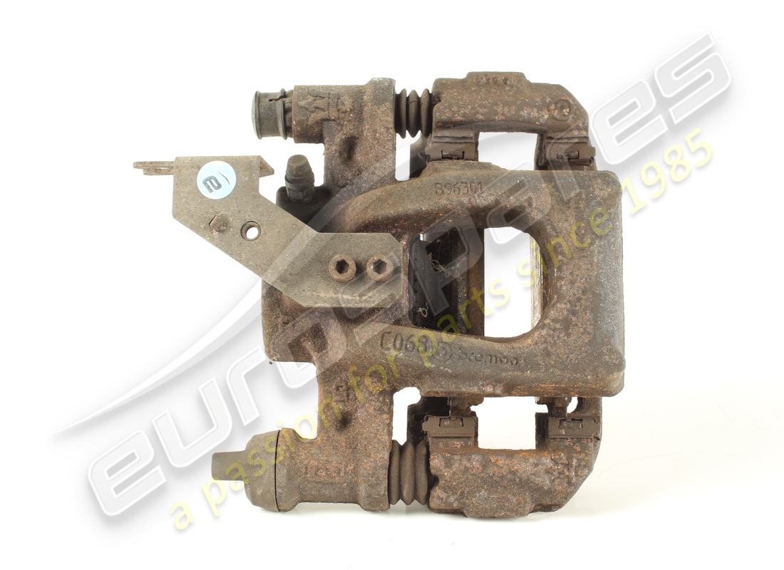 PINZA POSTERIORE DESTRA COMPLETA Maserati USATA. NUMERO PARTE 670009668 (1)