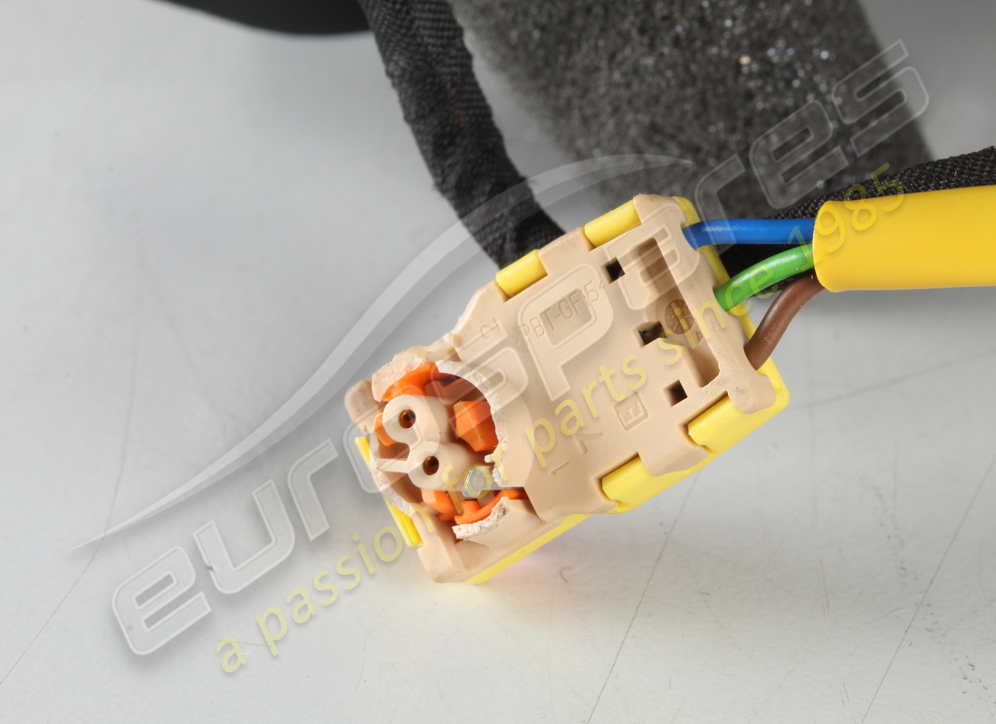 SET DI COMANDO CAMBIO MAGNETICO IN CARBONIO USATO FERRARI (LUCIDO). NUMERO PARTE 817753 (6) set di comando cambio magnetico in carbonio usato ferrari (lucido). numero parte 817753 (6)