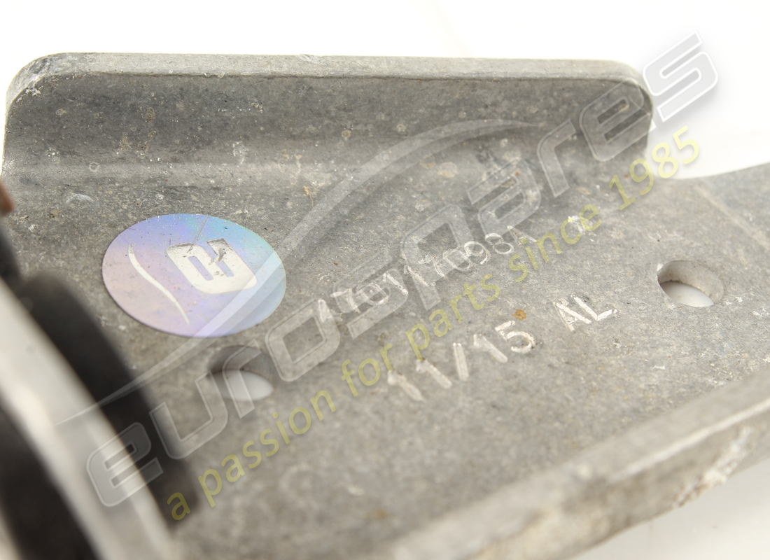 usato lamborghini staffa dx.scambiatore. numero parte 470117098a (3)
