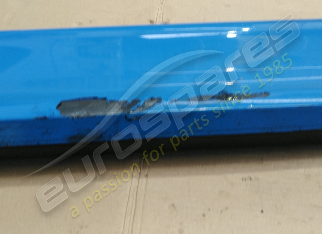 copertura lamborghini usata. numero parte 4ml853959by9b (2)