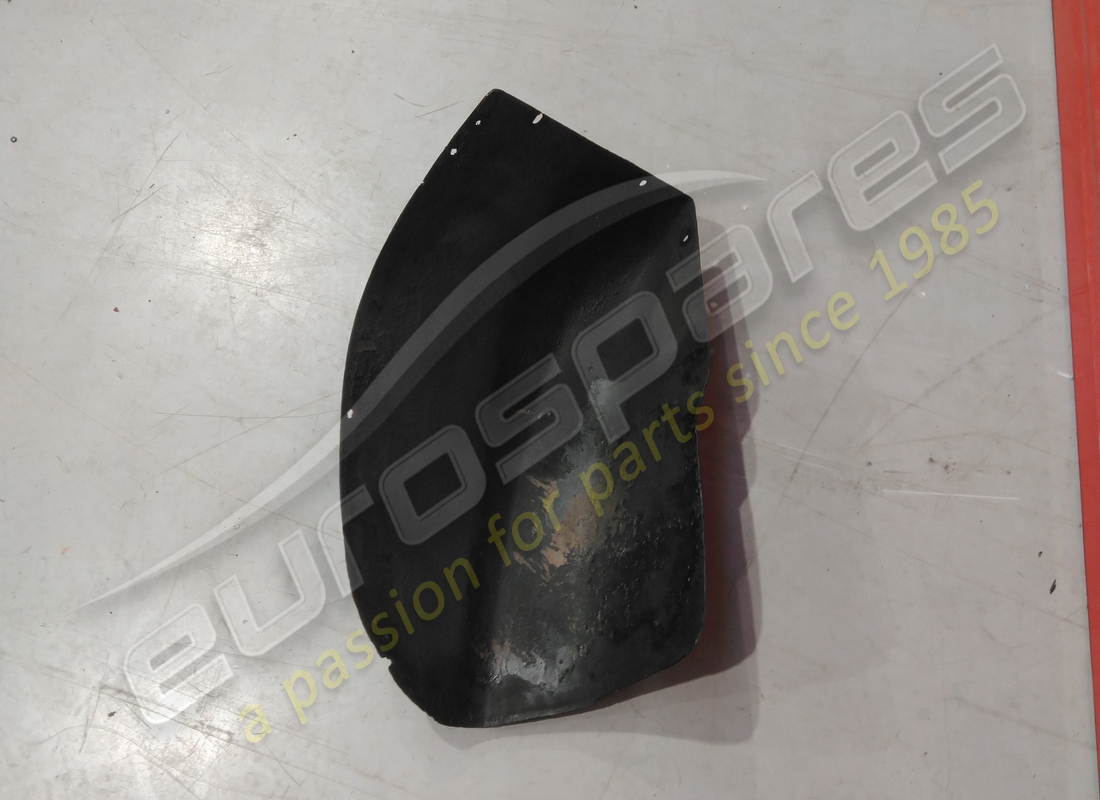 USATO Ferrari PASSARUOTA SX. NUMERO PARTE 40374605 (1)