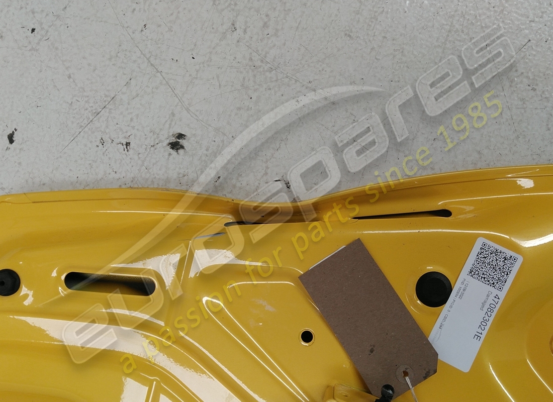 cofano anteriore danneggiato lamborghini. numero parte 470823021e (3)