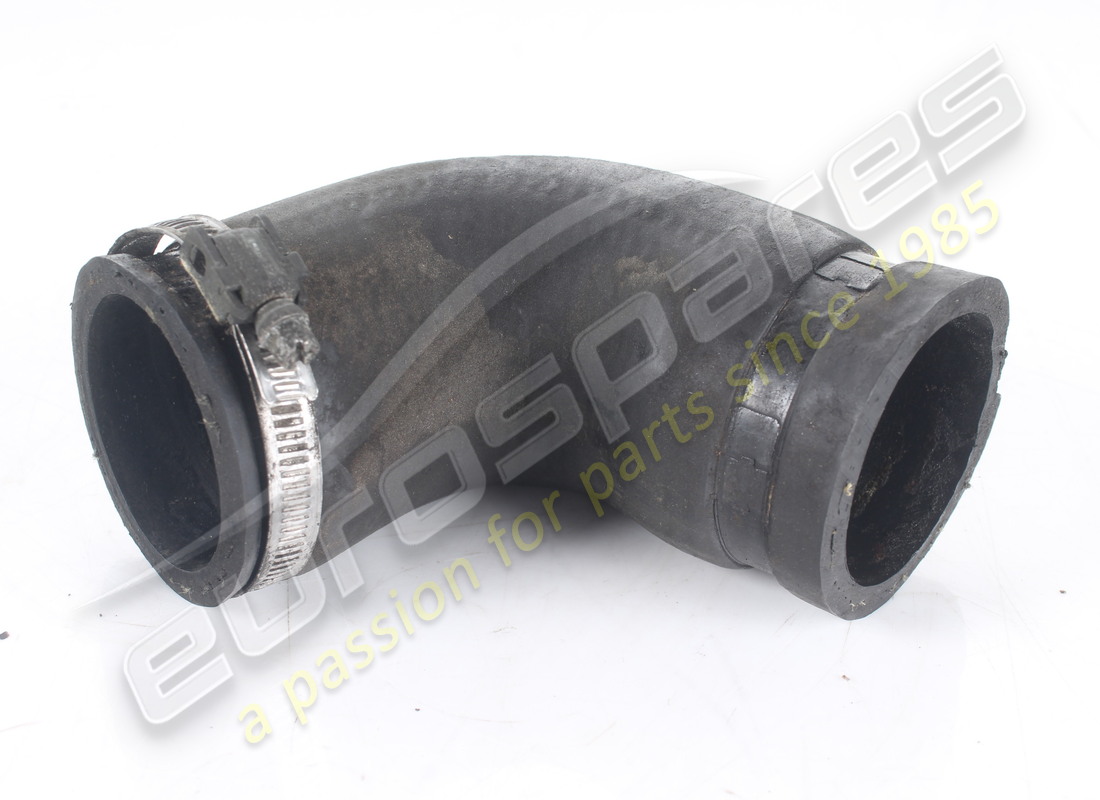 MANICOTTO DI MANDATA DELL'ARIA USATO Maserati . NUMERO PARTE 495365900 (1)