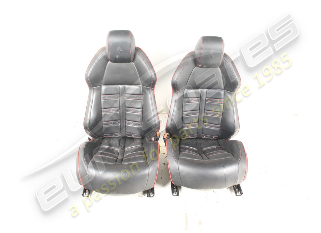 SET SEDILI DESTRO E SX USATI Eurospares NUMERO PARTE EAP1490504 (1)