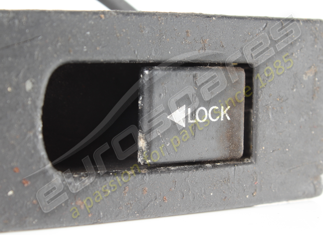 usata ferrari maniglia interna dx per porta op. numero parte 66217600 (2)