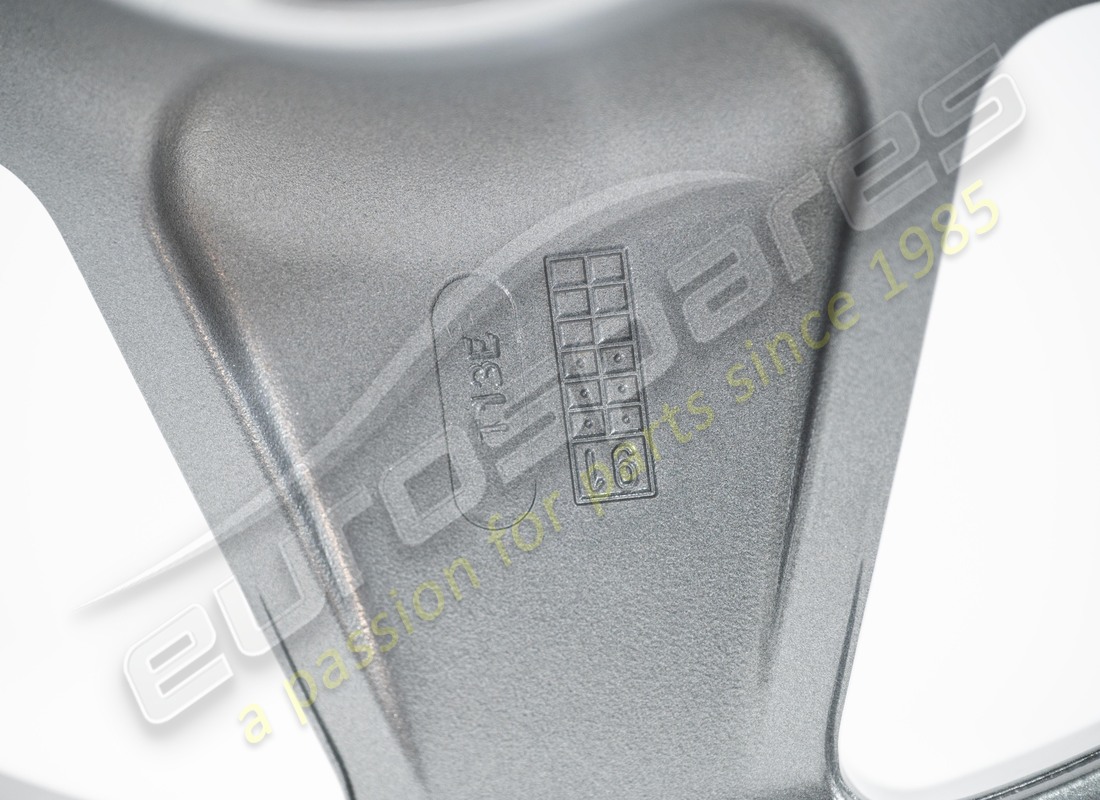 nuovo ferrari cerchio della ruota di scorta. numero parte 147257 (8)