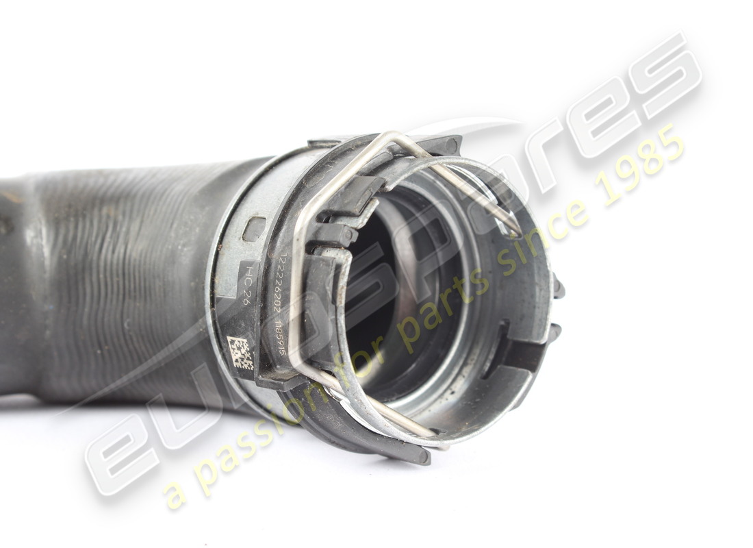 tubo dell'acqua porsche usato. numero parte 992121546 (2)