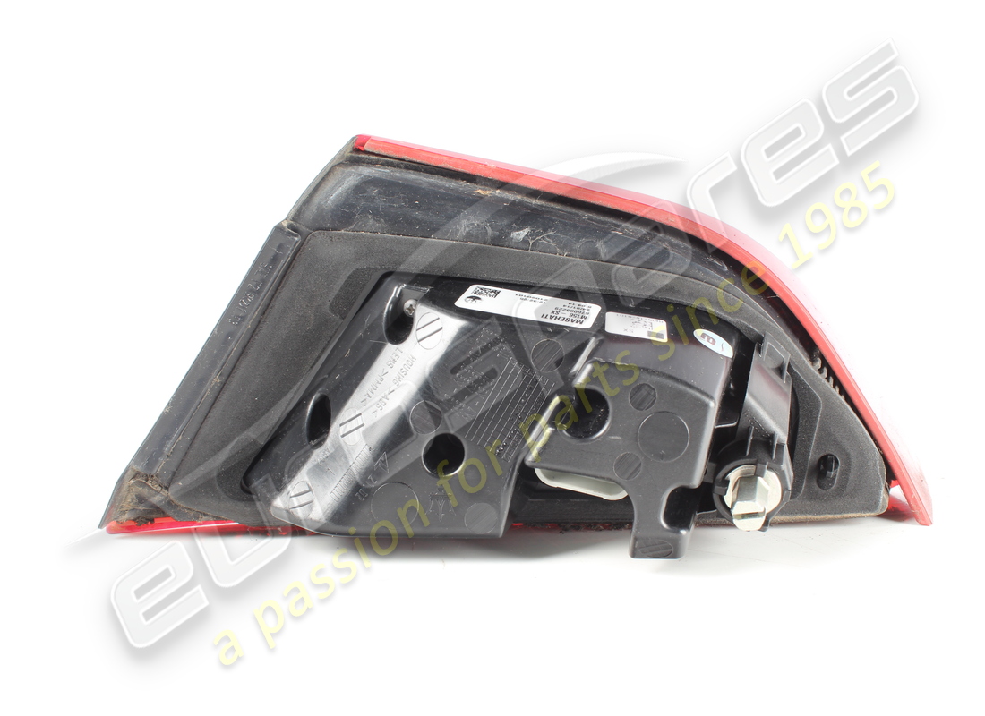 fanale posteriore mobile sinistro usato maserati. numero parte 670009229 (2)