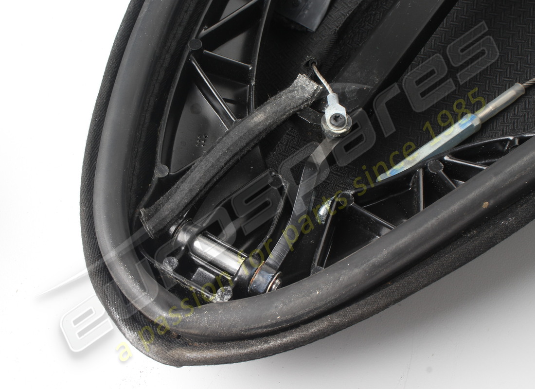 usato ferrari rivestimento esterno nero completo. numero parte 66374600 (11)