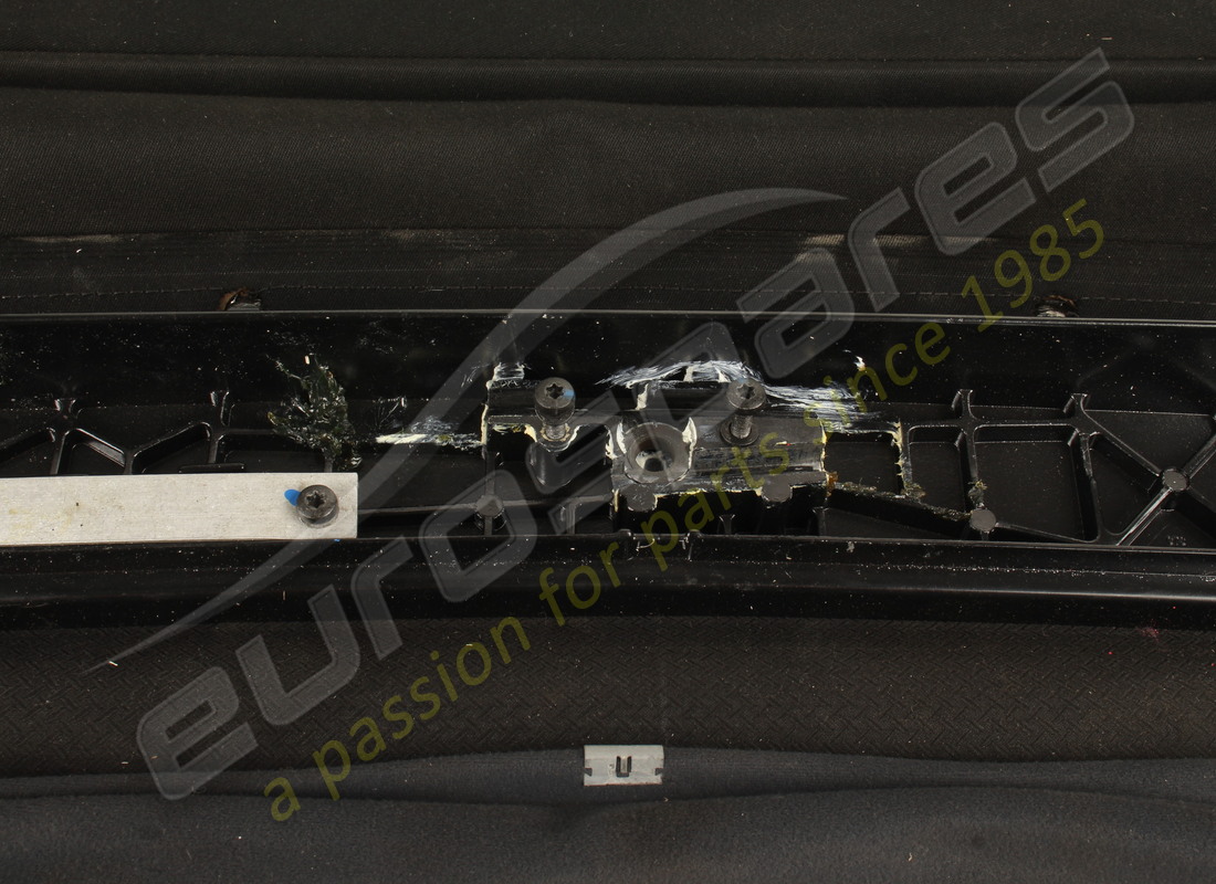 usato ferrari rivestimento esterno nero completo. numero parte 66374600 (4)
