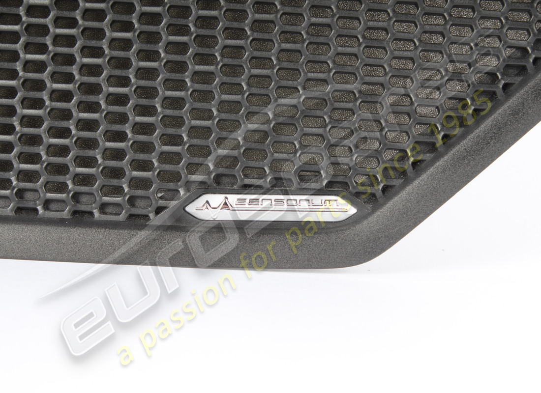 griglia dell'altoparlante eurospares usata con logo. numero parte eap1469425 (2)