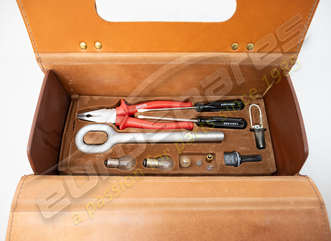 nuovo ferrari kit di attrezzi. numero parte 168917 (5)