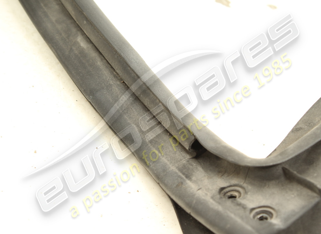 guarnizione copertura tonneau ferrari usata. numero parte 763317 (2)
