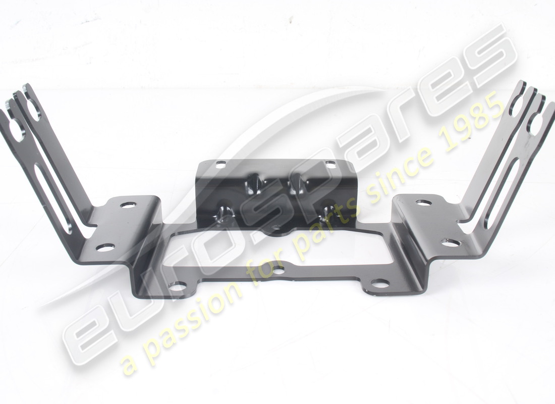 STAFFA CERNIERA BRACCIOLO POSTERIORE USATA FERRARI. NUMERO PARTE 87483800 (3) staffa cerniera bracciolo posteriore usata ferrari. numero parte 87483800 (3)