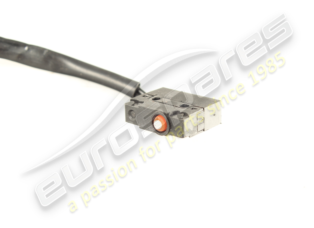 microinterruttore ferrari usato. numero parte 173977 (2)