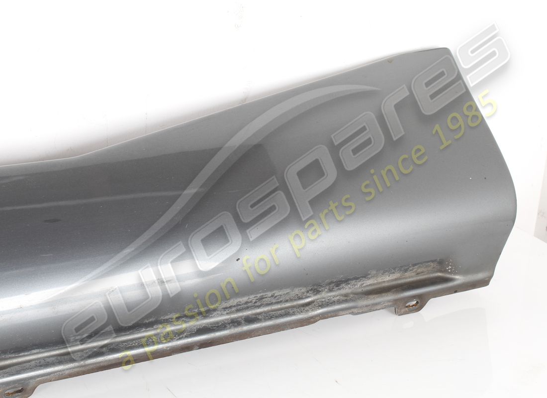 copertura longitudinale sx usata maserati neutra. numero parte 378330239 (3)