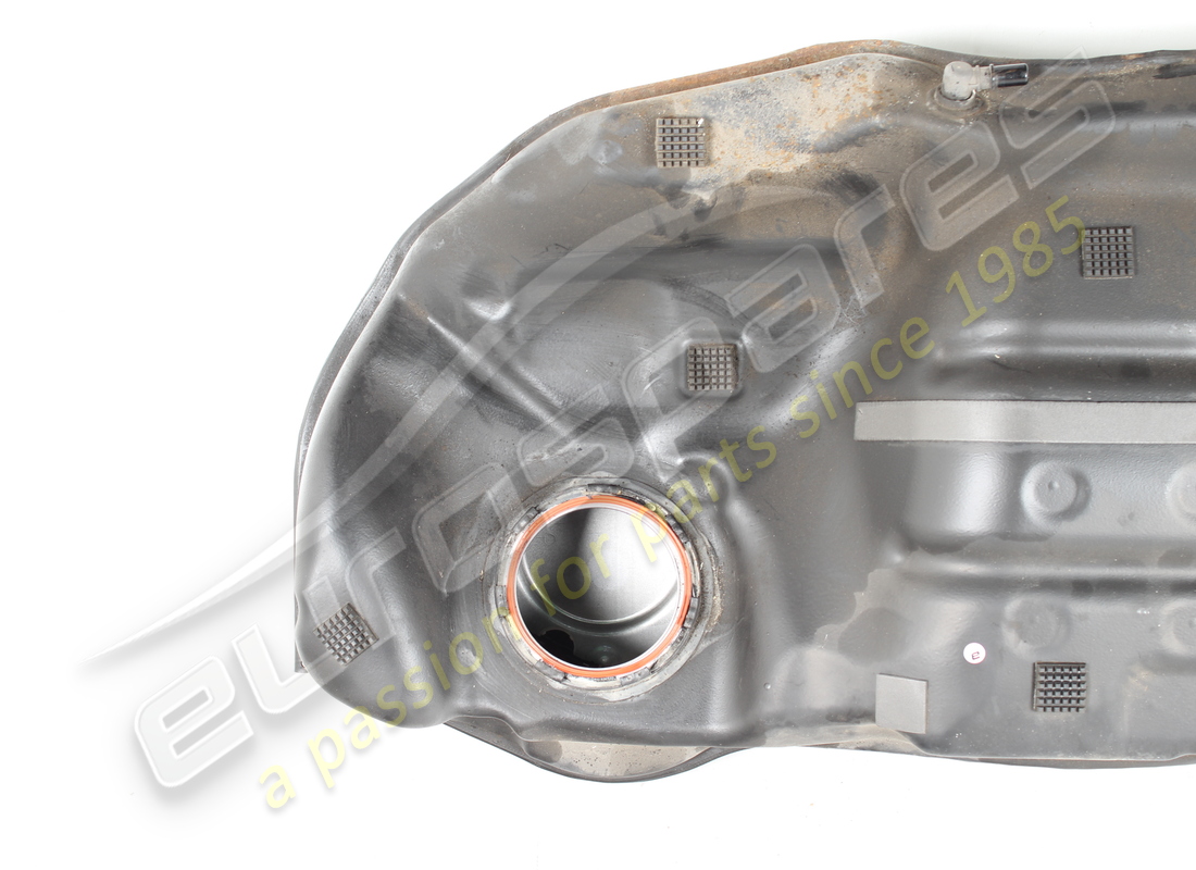 serbatoio diesel completo usato maserati. numero parte 670030059 (2)