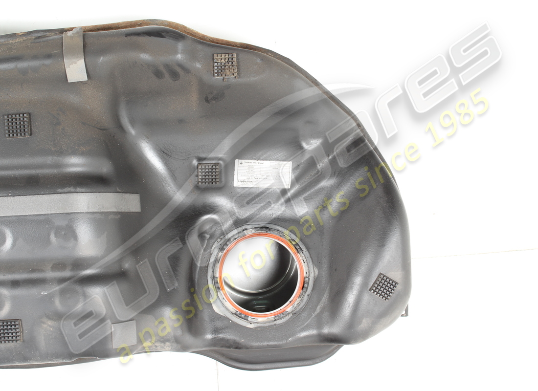 serbatoio diesel completo usato maserati. numero parte 670030059 (3)