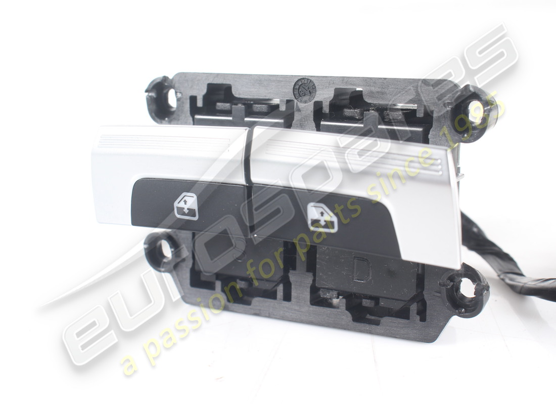 usato ferrari comando completo alzacristalli elettrici. numero parte 88495600 (2)