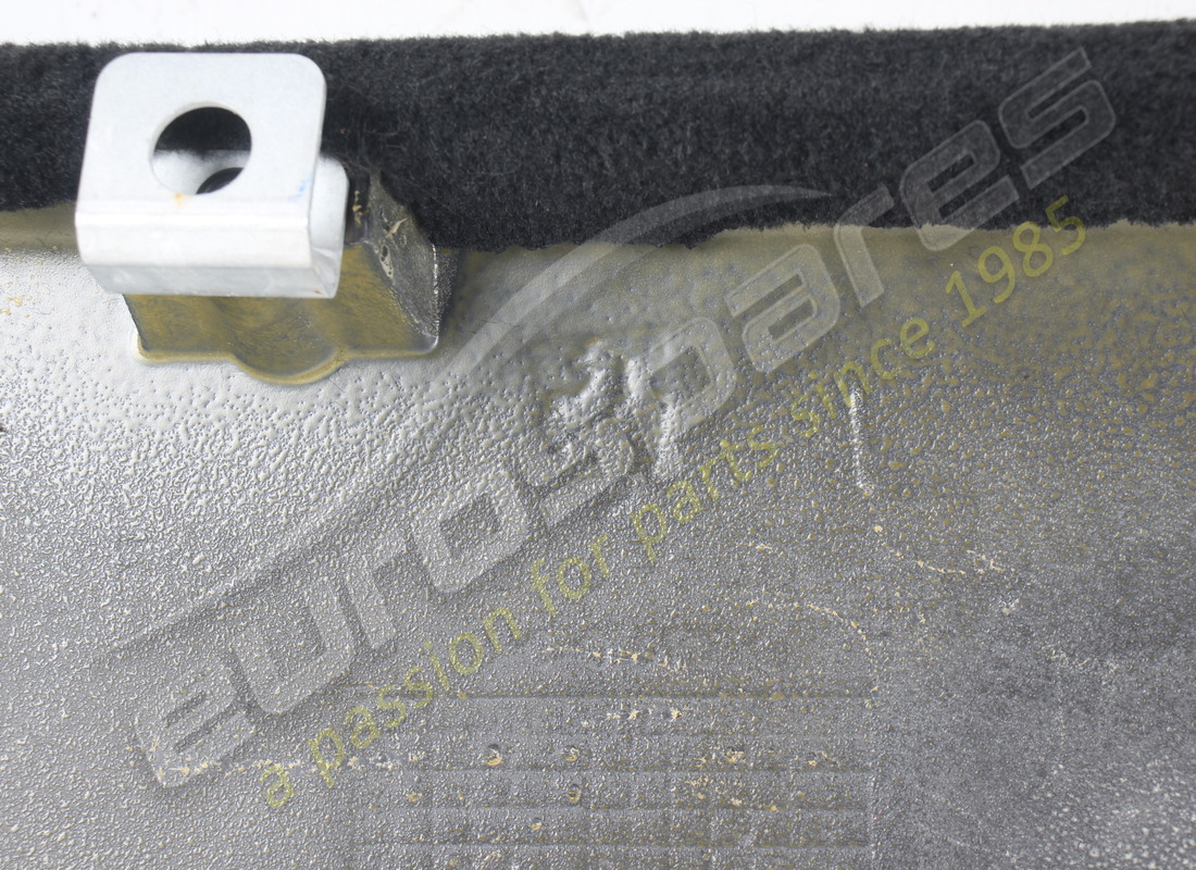 usato ferrari rivestimento soglia laterale sx. numero parte 88127100 (3)