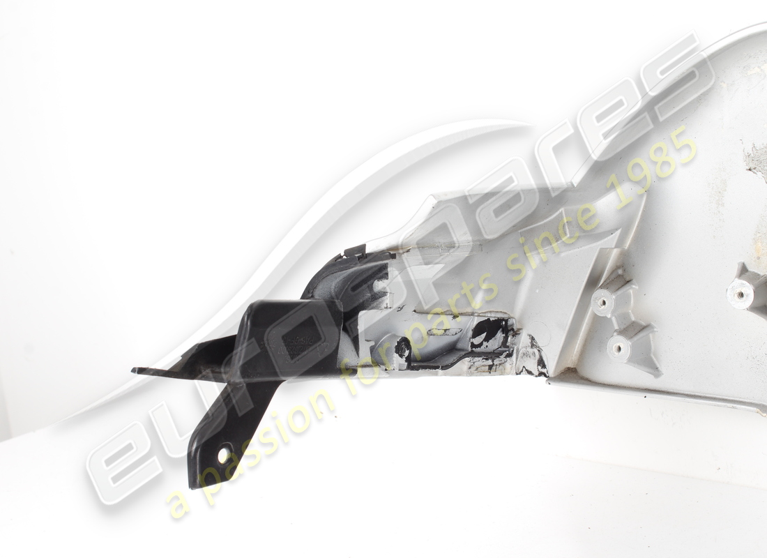 copertura barra roll-bar anteriore usata ferrari. numero parte 66461800 (5)